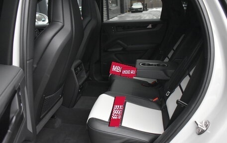 Porsche Cayenne III, 2025 год, 19 300 000 рублей, 32 фотография