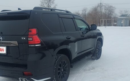 Toyota Land Cruiser Prado 150 рестайлинг 2, 2020 год, 5 000 000 рублей, 5 фотография