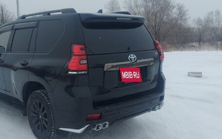 Toyota Land Cruiser Prado 150 рестайлинг 2, 2020 год, 5 000 000 рублей, 6 фотография