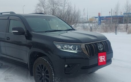Toyota Land Cruiser Prado 150 рестайлинг 2, 2020 год, 5 000 000 рублей, 4 фотография