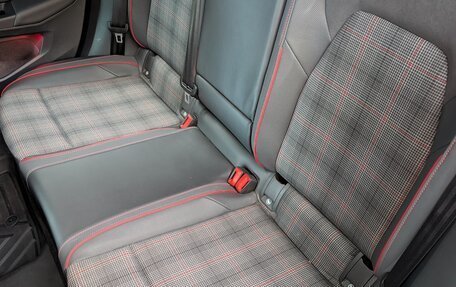 Volkswagen Golf GTI, 2021 год, 3 550 000 рублей, 11 фотография