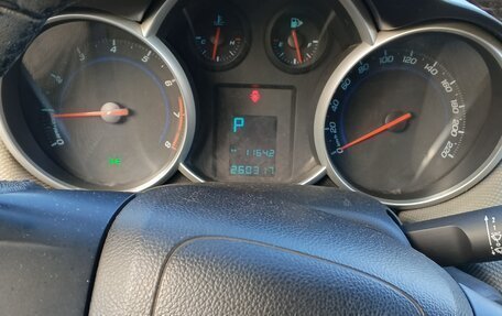 Chevrolet Cruze II, 2011 год, 550 000 рублей, 6 фотография