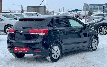 KIA Rio III рестайлинг, 2016 год, 989 000 рублей, 5 фотография