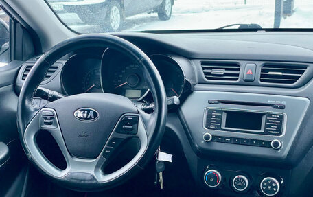 KIA Rio III рестайлинг, 2016 год, 989 000 рублей, 10 фотография