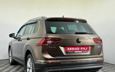 Volkswagen Tiguan II, 2017 год, 2 350 000 рублей, 7 фотография