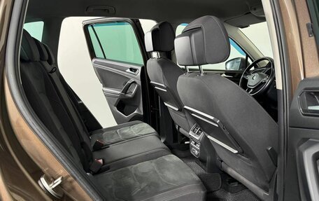 Volkswagen Tiguan II, 2017 год, 2 350 000 рублей, 15 фотография