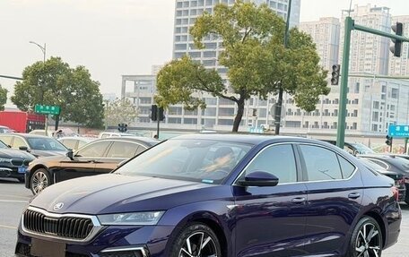 Skoda Octavia IV, 2021 год, 2 000 000 рублей, 1 фотография