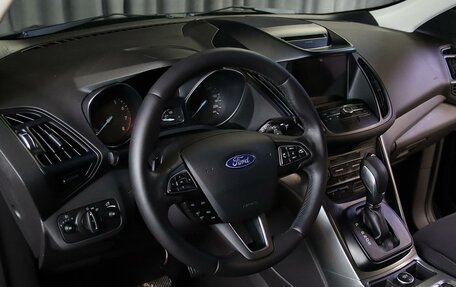 Ford Kuga III, 2018 год, 1 399 000 рублей, 10 фотография