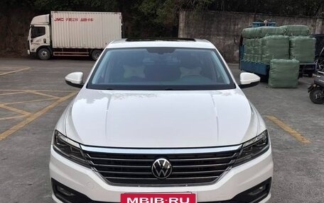 Volkswagen Lavida, 2022 год, 1 370 000 рублей, 2 фотография