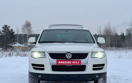 Volkswagen Touareg III, 2008 год, 1 700 000 рублей, 1 фотография