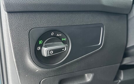 Volkswagen Tiguan II, 2019 год, 2 660 000 рублей, 26 фотография