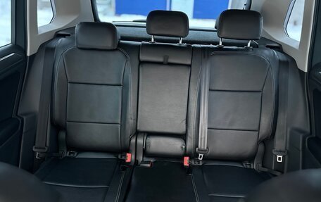 Volkswagen Tiguan II, 2019 год, 2 660 000 рублей, 31 фотография