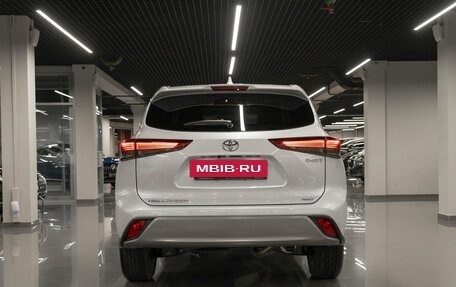 Toyota Highlander, 2025 год, 5 675 000 рублей, 6 фотография