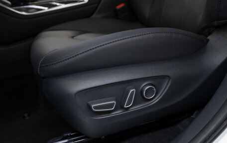 Toyota Highlander, 2025 год, 5 675 000 рублей, 24 фотография