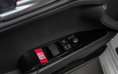 Toyota Camry, 2024 год, 4 750 000 рублей, 17 фотография