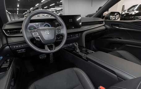 Toyota Camry, 2025 год, 4 650 000 рублей, 7 фотография