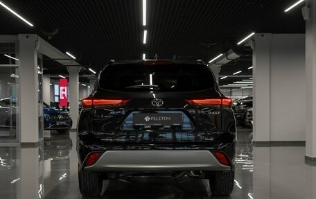 Toyota Highlander, 2025 год, 5 700 000 рублей, 6 фотография