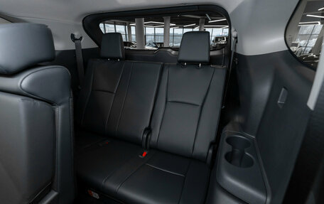 Toyota Highlander, 2025 год, 5 700 000 рублей, 16 фотография