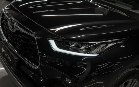 Toyota Highlander, 2025 год, 5 700 000 рублей, 31 фотография