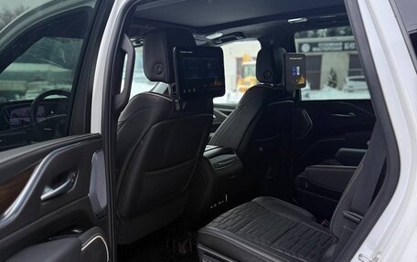 Cadillac Escalade V, 2023 год, 13 850 000 рублей, 8 фотография