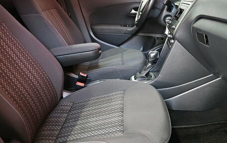 Volkswagen Polo VI (EU Market), 2019 год, 1 250 000 рублей, 13 фотография