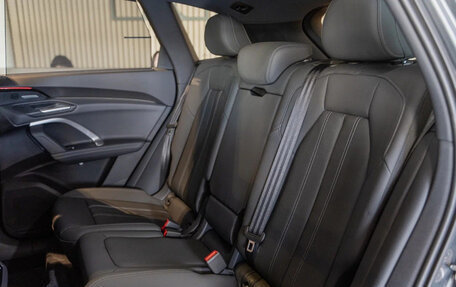 Audi Q5, 2025 год, 9 990 000 рублей, 15 фотография