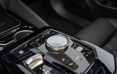 BMW 5 серия, 2024 год, 8 820 000 рублей, 12 фотография