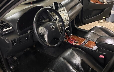 Toyota Camry, 2008 год, 1 130 000 рублей, 21 фотография