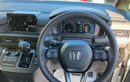 Honda Stepwgn, 2025 год, 3 250 000 рублей, 5 фотография