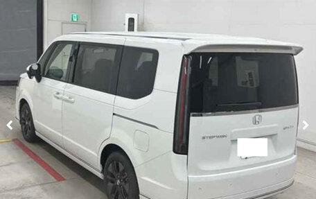 Honda Stepwgn, 2025 год, 3 250 000 рублей, 3 фотография