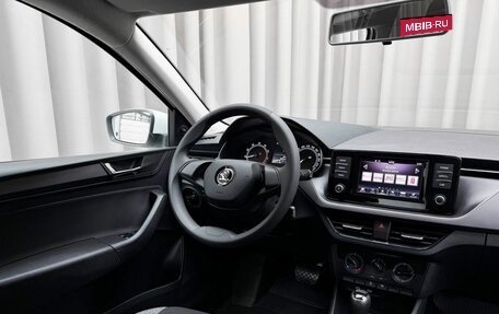 Skoda Rapid II, 2022 год, 1 599 000 рублей, 7 фотография