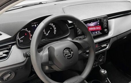 Skoda Rapid II, 2022 год, 1 599 000 рублей, 10 фотография