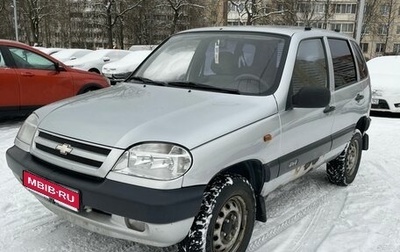 Chevrolet Niva I рестайлинг, 2004 год, 235 000 рублей, 1 фотография