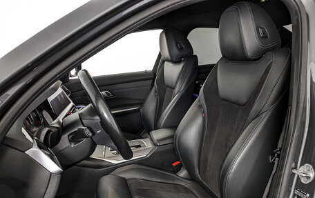 BMW 3 серия, 2020 год, 3 895 000 рублей, 18 фотография