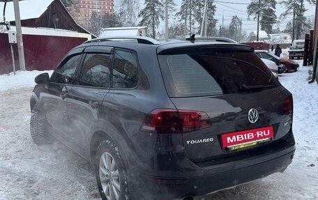 Volkswagen Touareg III, 2010 год, 2 100 000 рублей, 6 фотография