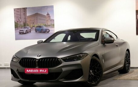 BMW 8 серия, 2019 год, 6 790 000 рублей, 1 фотография