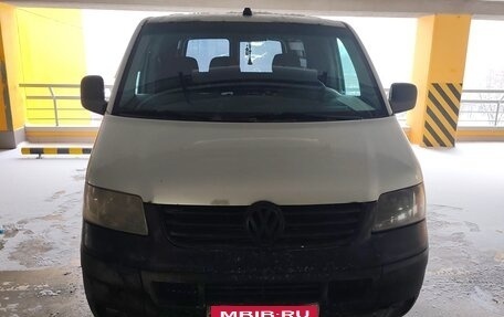 Volkswagen Transporter T5 рестайлинг, 2008 год, 800 000 рублей, 1 фотография