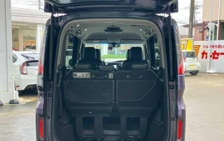 Honda Stepwgn IV, 2015 год, 1 365 000 рублей, 22 фотография