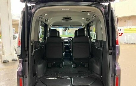 Honda Stepwgn IV, 2015 год, 1 365 000 рублей, 23 фотография