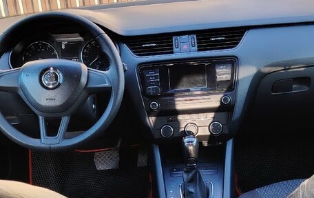 Skoda Octavia, 2017 год, 1 070 000 рублей, 12 фотография