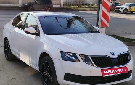 Skoda Octavia, 2017 год, 1 070 000 рублей, 7 фотография