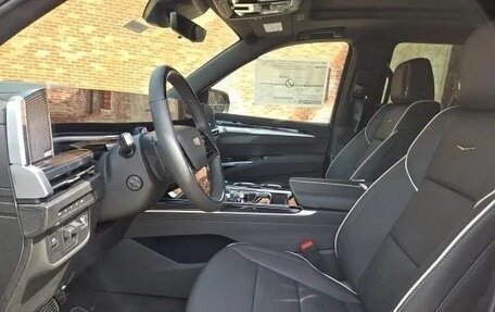 Cadillac Escalade V, 2025 год, 15 405 000 рублей, 8 фотография