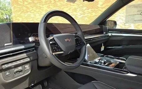 Cadillac Escalade V, 2025 год, 15 405 000 рублей, 9 фотография