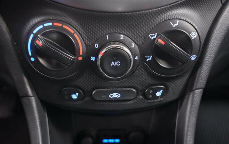 Hyundai Solaris II рестайлинг, 2011 год, 676 000 рублей, 17 фотография