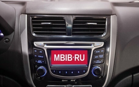 Hyundai Solaris II рестайлинг, 2011 год, 676 000 рублей, 18 фотография