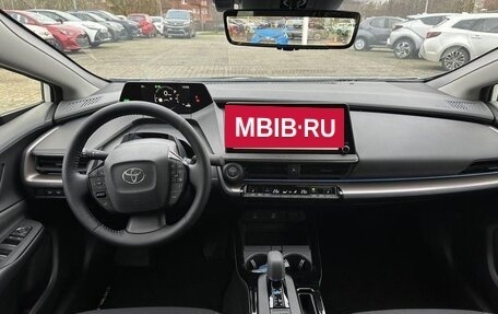 Toyota Prius IV XW50, 2024 год, 4 470 000 рублей, 10 фотография