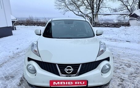 Nissan Juke II, 2011 год, 1 099 000 рублей, 2 фотография