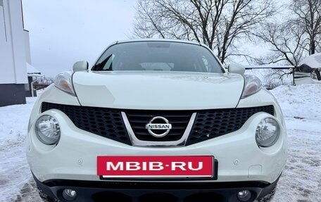 Nissan Juke II, 2011 год, 1 099 000 рублей, 5 фотография