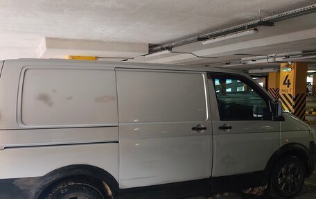 Volkswagen Transporter T5 рестайлинг, 2008 год, 800 000 рублей, 6 фотография