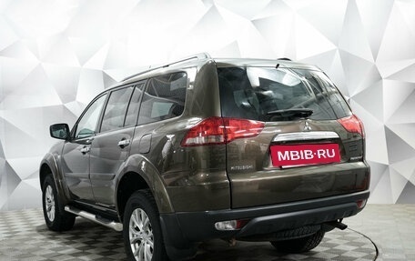 Mitsubishi Pajero Sport II рестайлинг, 2014 год, 1 775 000 рублей, 3 фотография